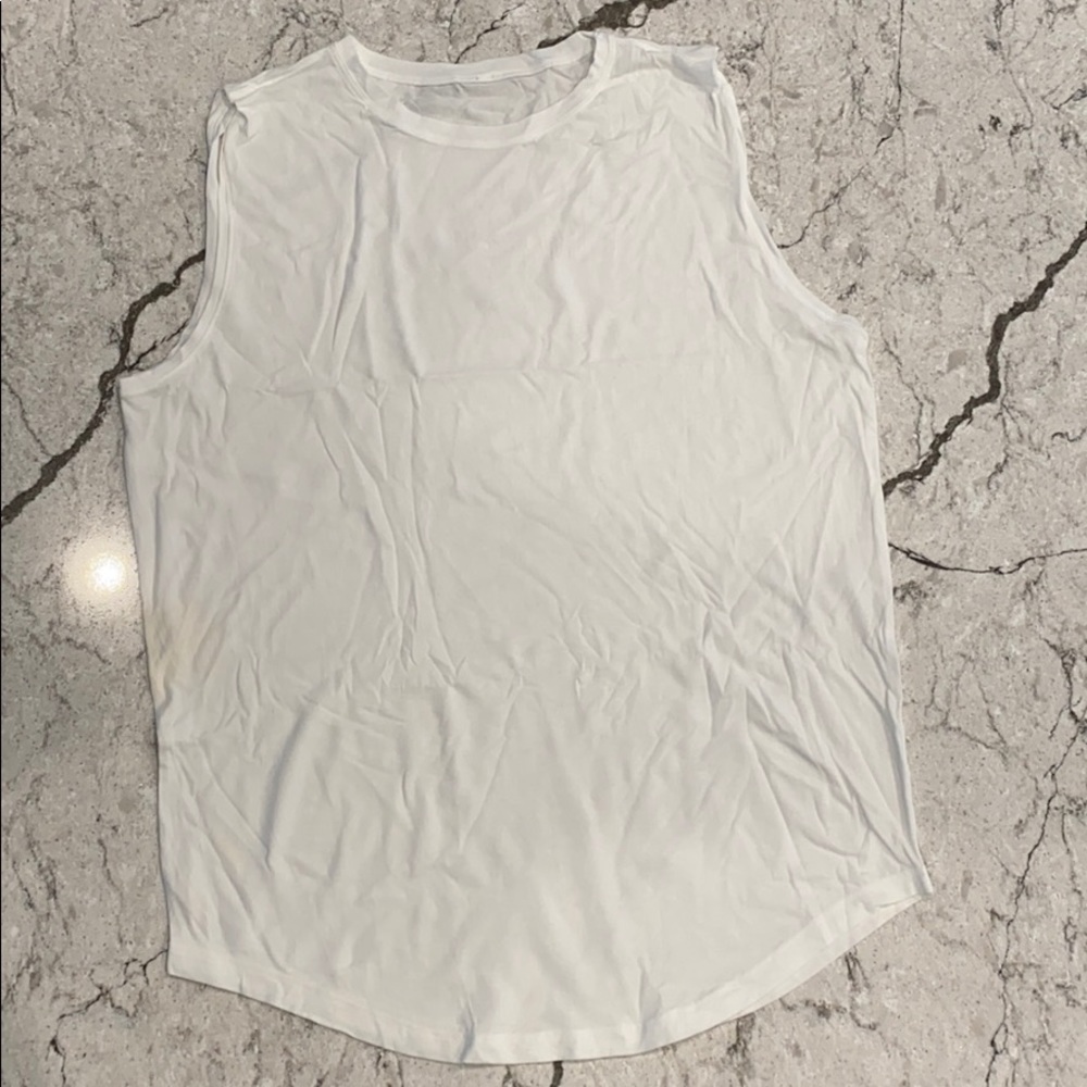 Lululemon athletic tank size 10 (stain)